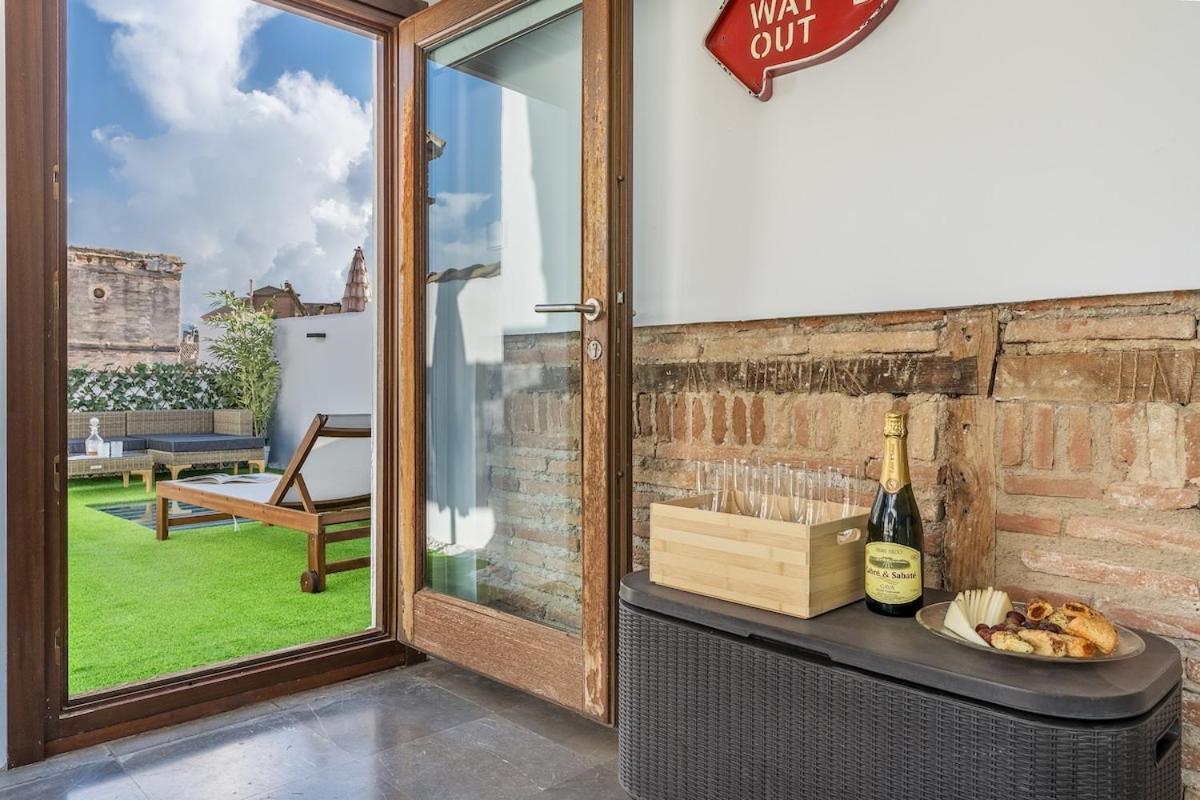 Atico Duplex Con Dos Terrazas Y Solarium En Plena Carrera De La Virgen Apartamento