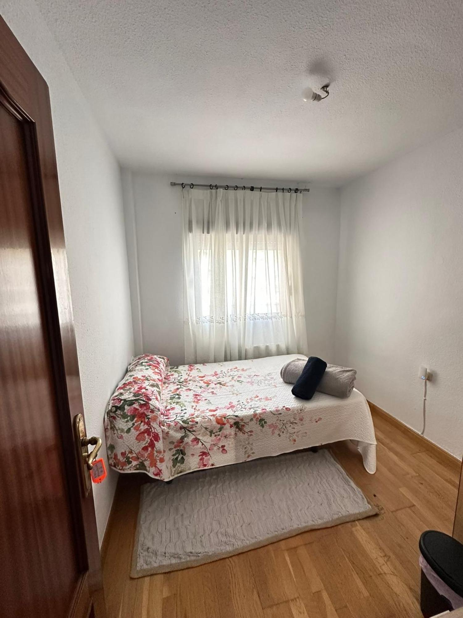 Comodas En La Mejor Zona De Granada