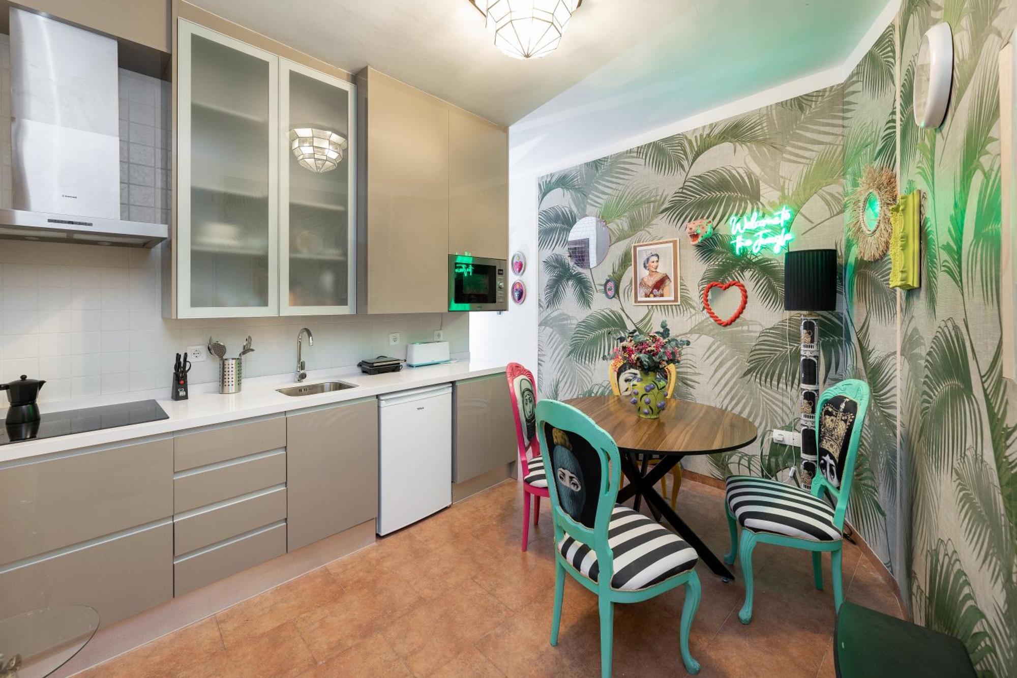 Apartment - Pinksparrow -