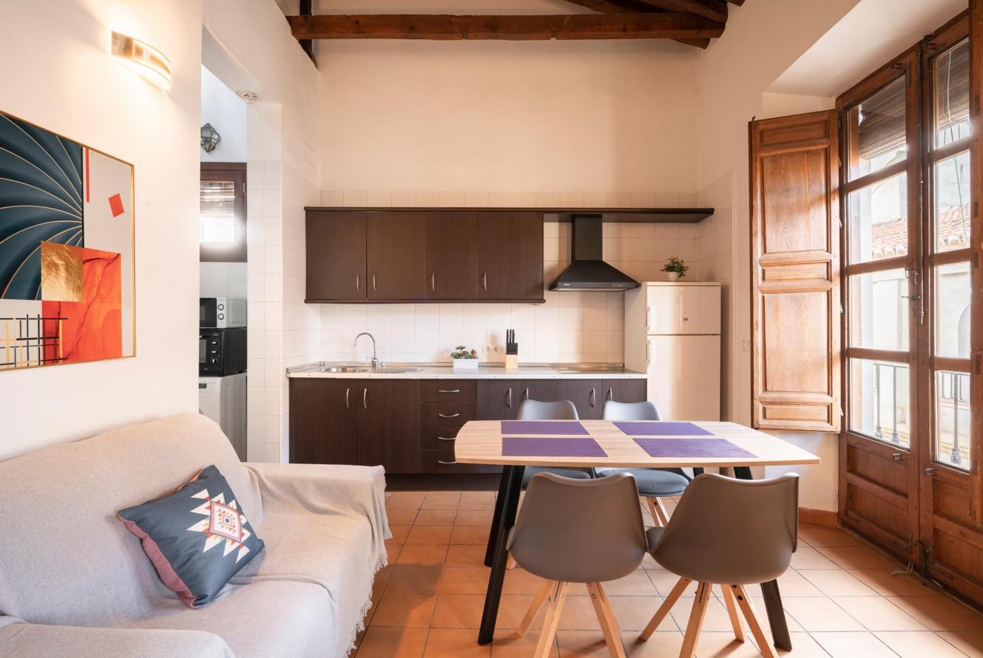 Căn hộ Elvira 60 Homes Granada