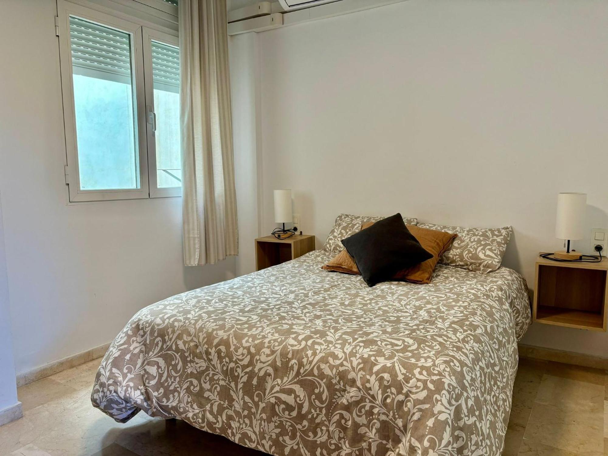 Insonorizado Con Vistas A Plaza Bib Rambla Apartment
