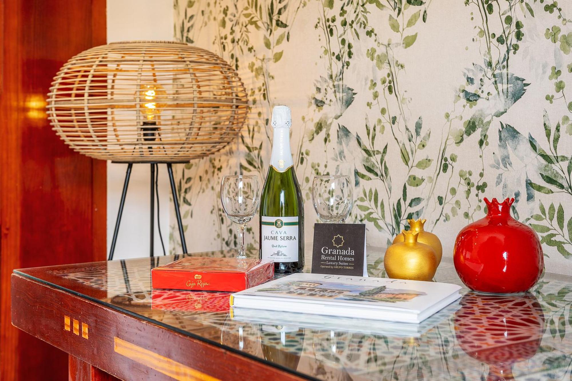 Apartamento Triplex Con Encanto Granadino En El Barrio Del Realejo *