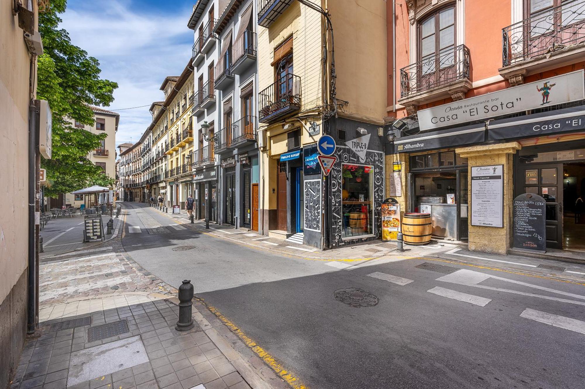 Triplex Con Encanto Granadino En El Barrio Del Realejo Granada
