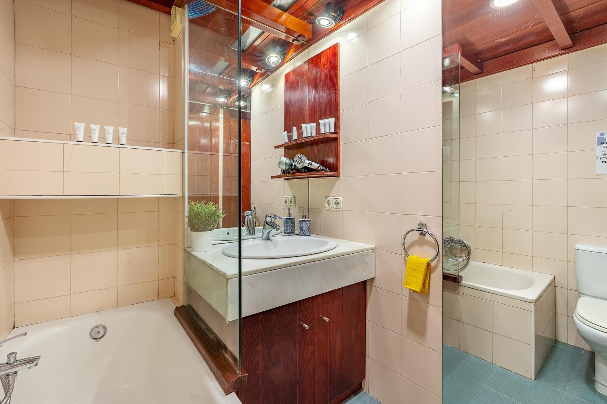 Triplex Con Encanto Granadino En El Barrio Del Realejo Granada