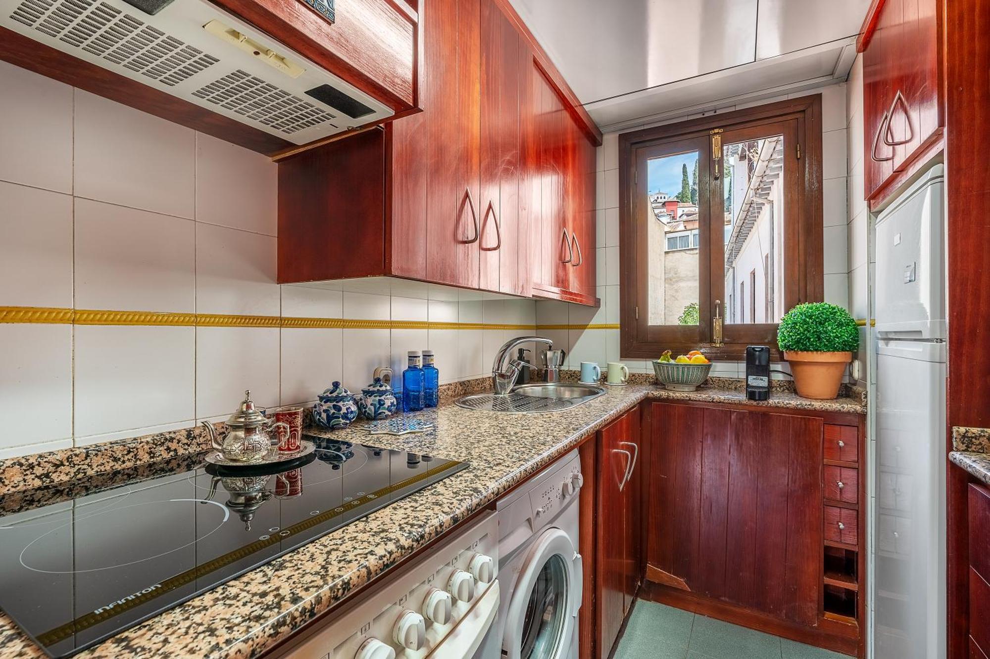 Triplex Con Encanto Granadino En El Barrio Del Realejo * Granada