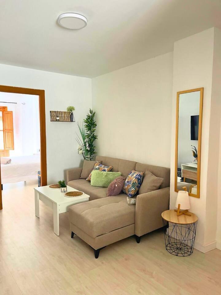 Home4u Realejo Apartment Granada