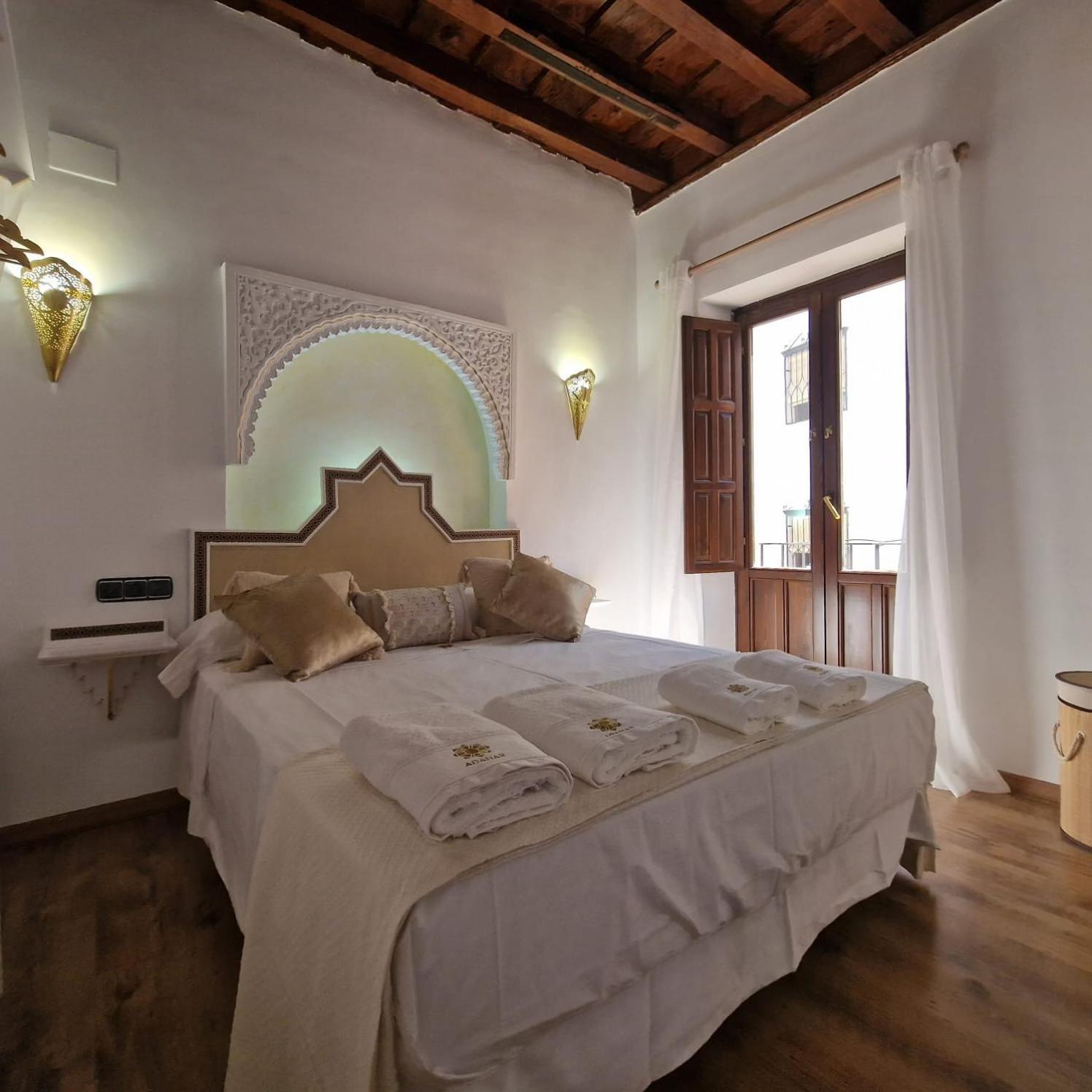 Adanar-apartamentos Muralla Ziri * Granada