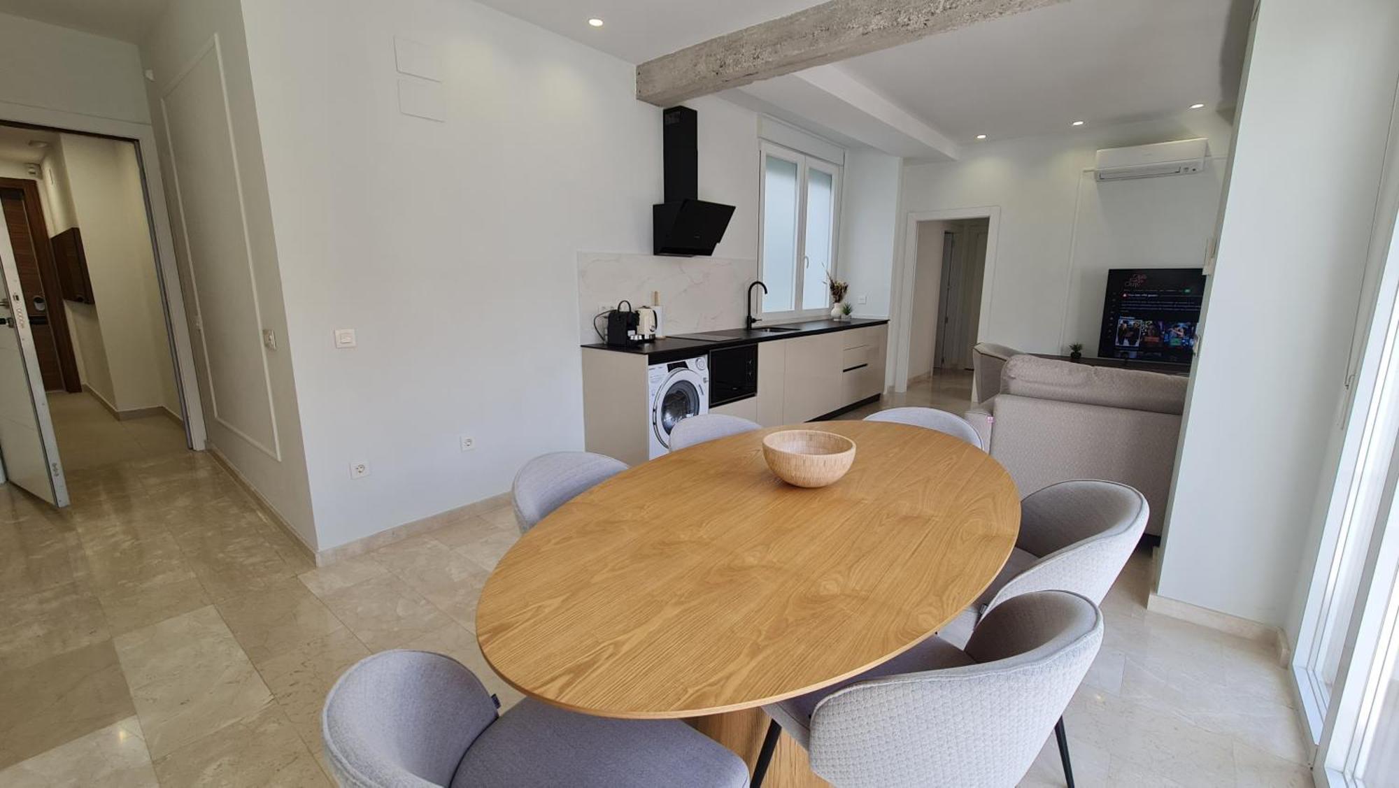Apartment Navas Penthouse 302 By Florentia Homes *