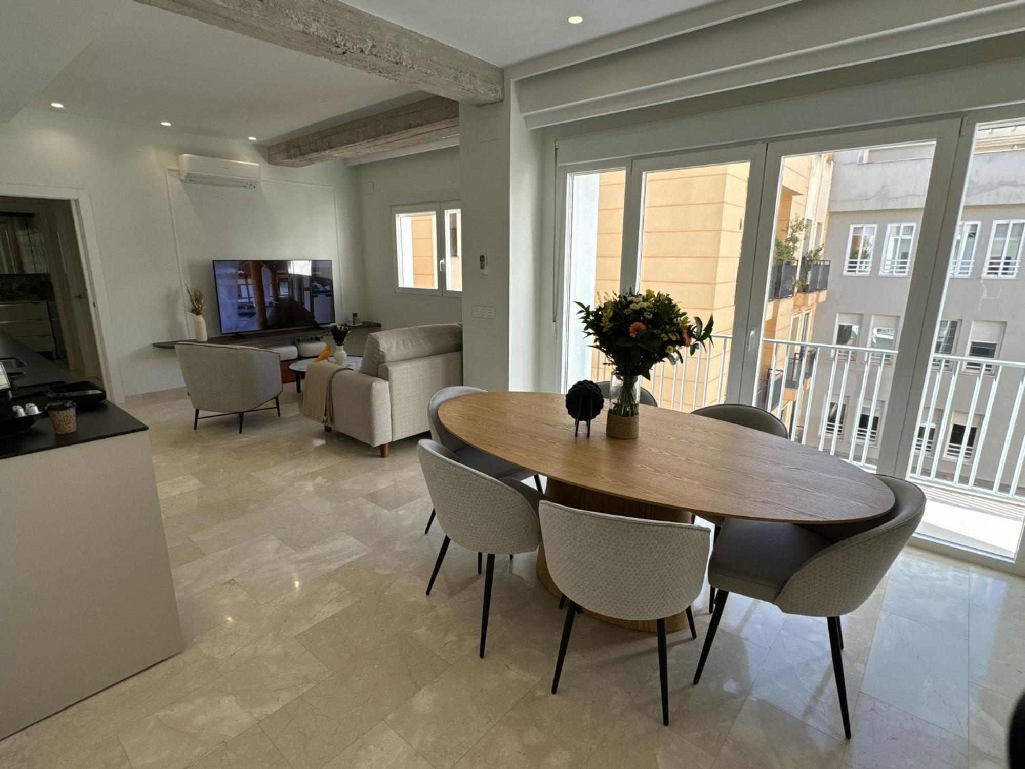 Navas Penthouse 302 By Florentia Homes * Granada