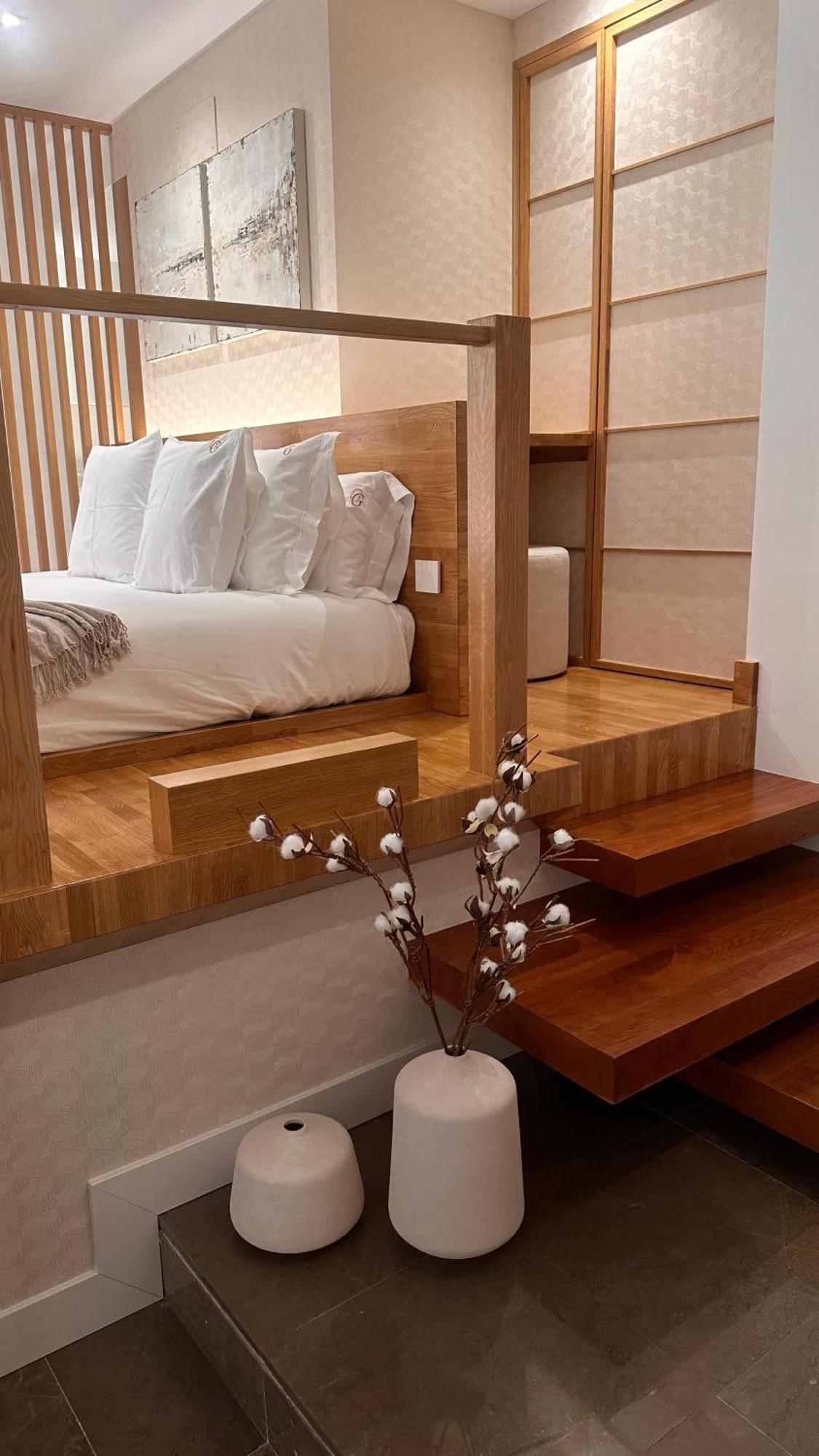 Aparthotel Corral Del Carbon Gg *