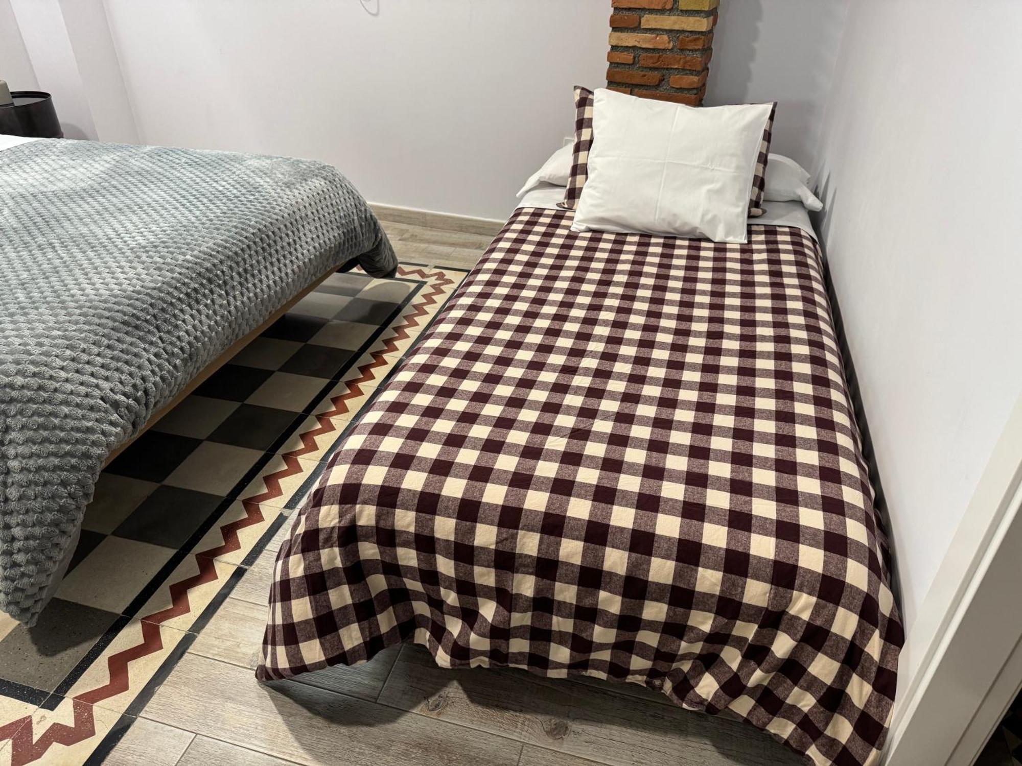 Apartamento Santa Escolastica En Pleno Centro De Granada