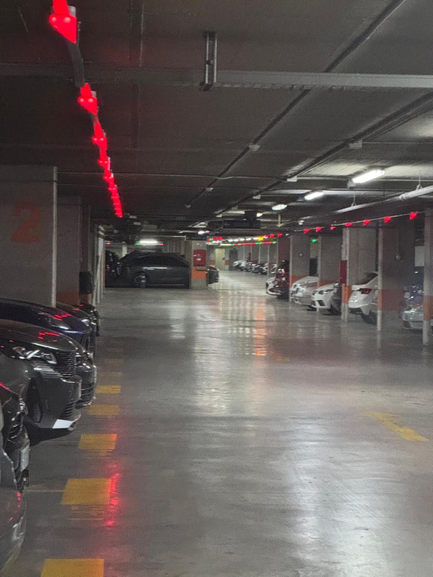 Parking Vigilado Gratis Pleno Centro,cozy Picon Center Apartment Granada