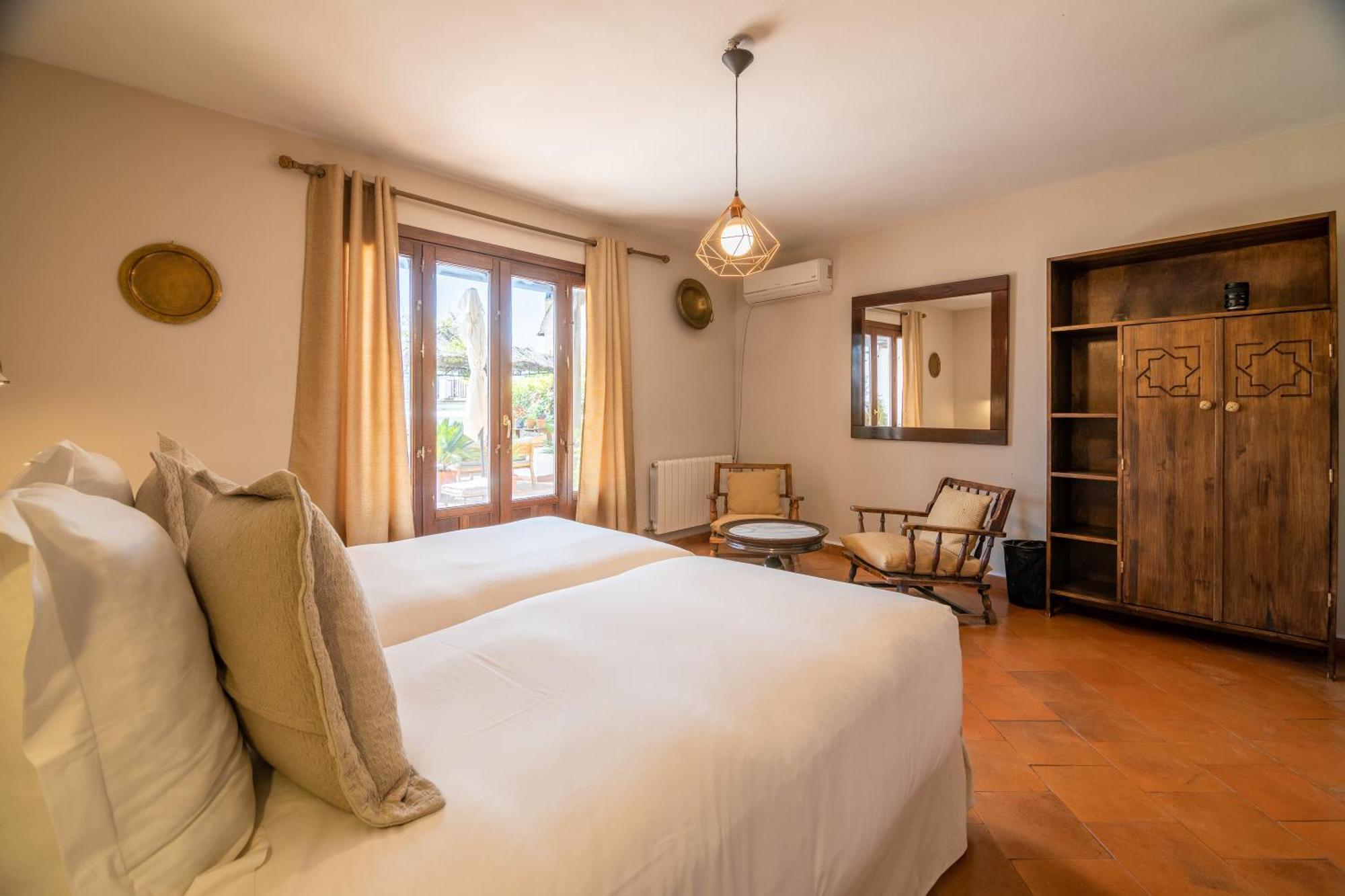 Casa Bombo Bed & Breakfast 3*
