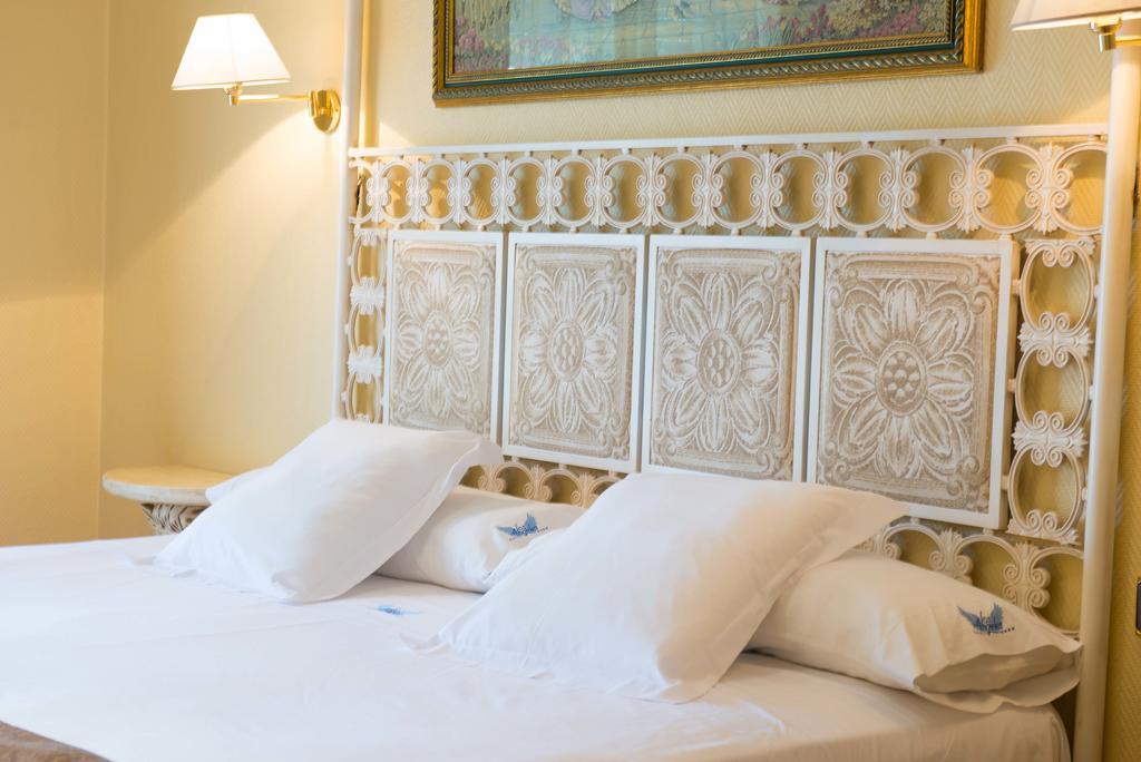 Angeles & 4* Granada