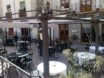 Arco Elvira Granada
