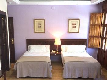 Hotel Arco Elvira