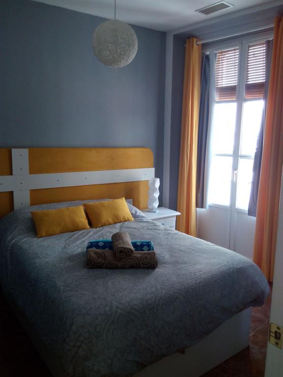 Apartment Calle Navas Centro Junto Ayuntamiento Center *