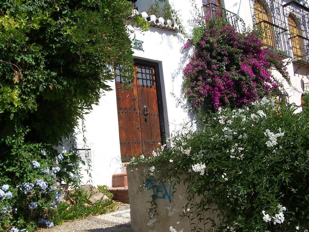 Alhambra Hill Apartment
