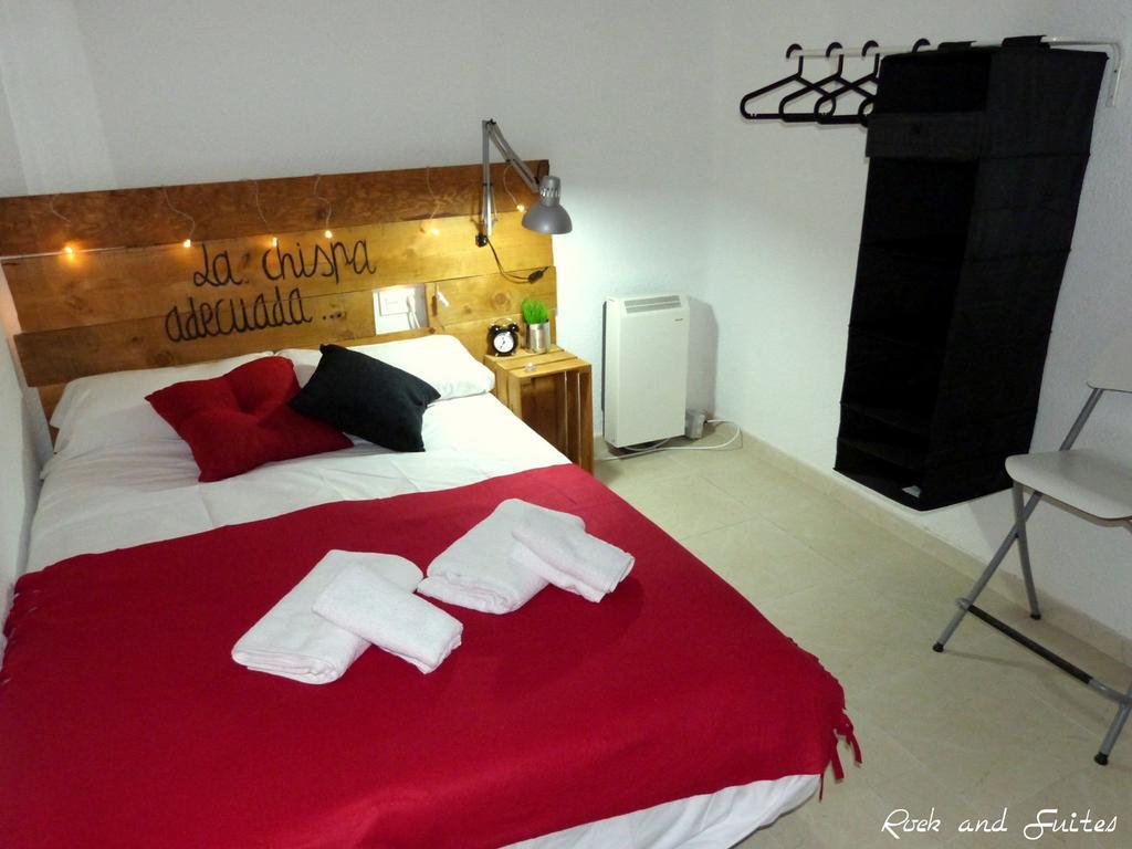 Rock And Guest house Granada