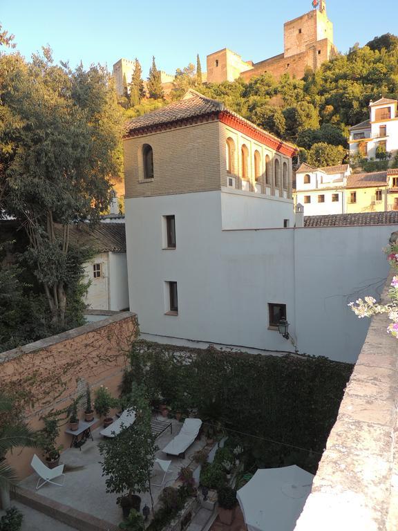 Palacio Del Cobertizo De Santa Ines