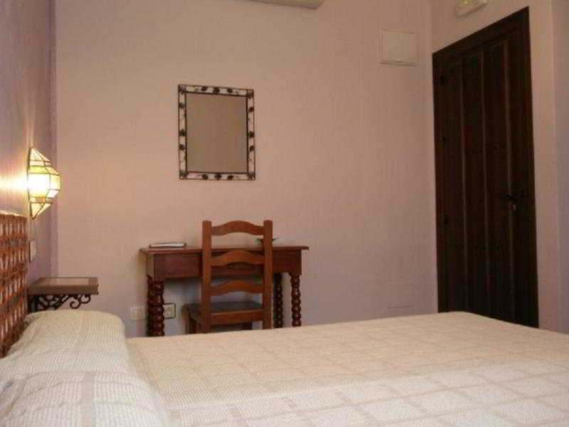 El Soto De Roma Country house *