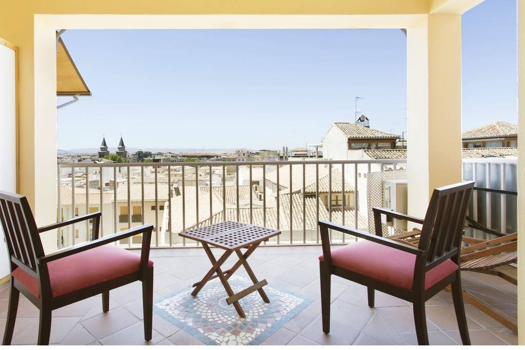 Hotel Carlos V *