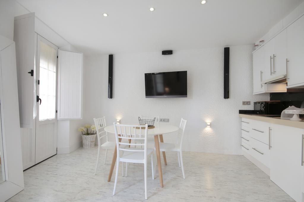 Classy Cathedral Apartment