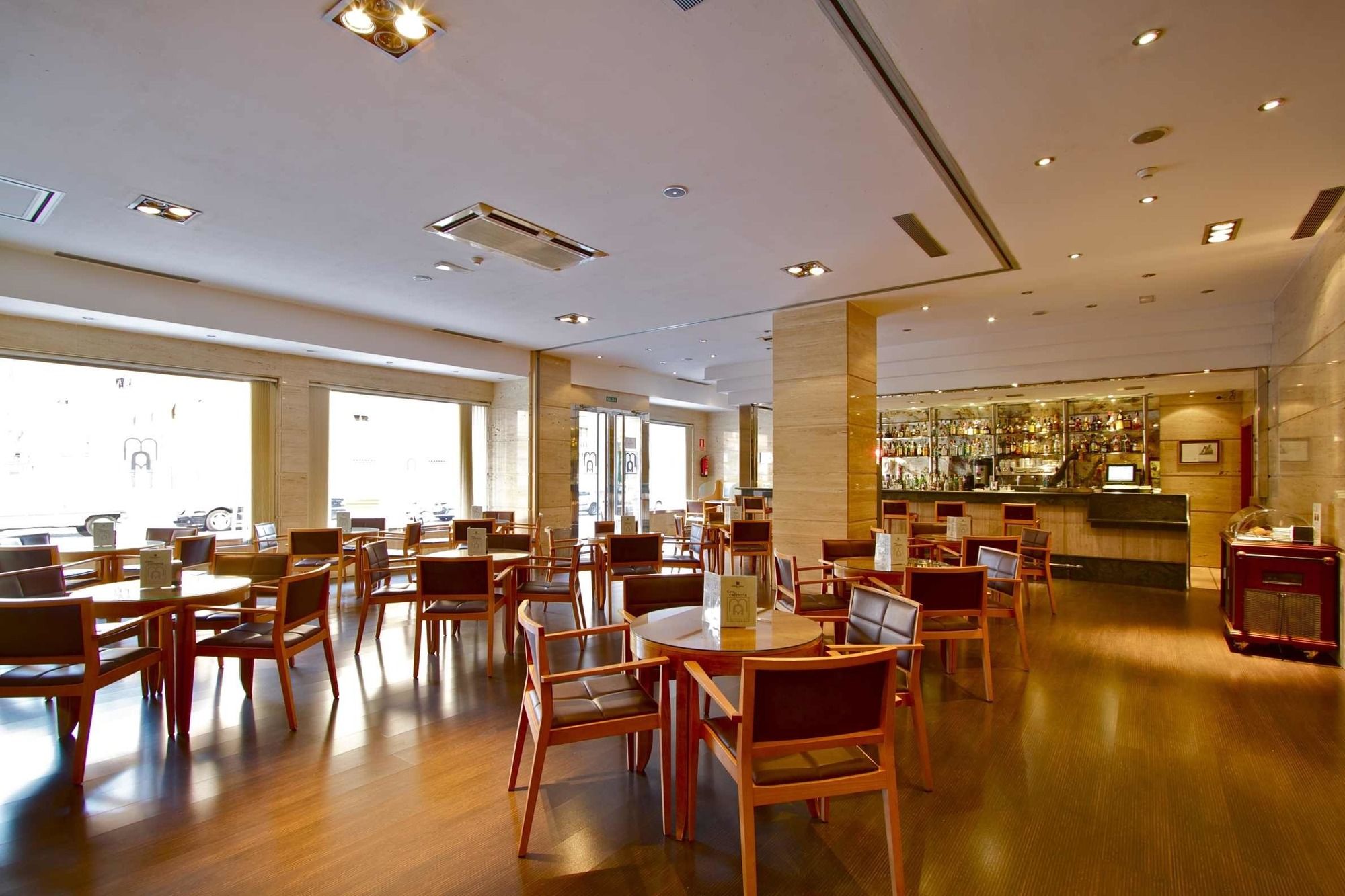 Occidental Hotel 4*