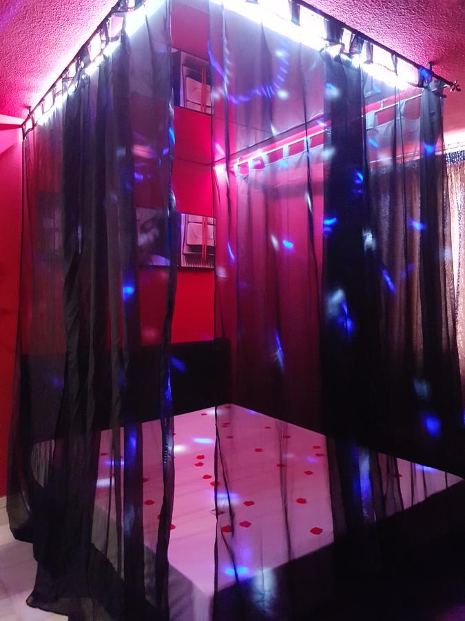 9 Secrets - Adults Only Love hotel