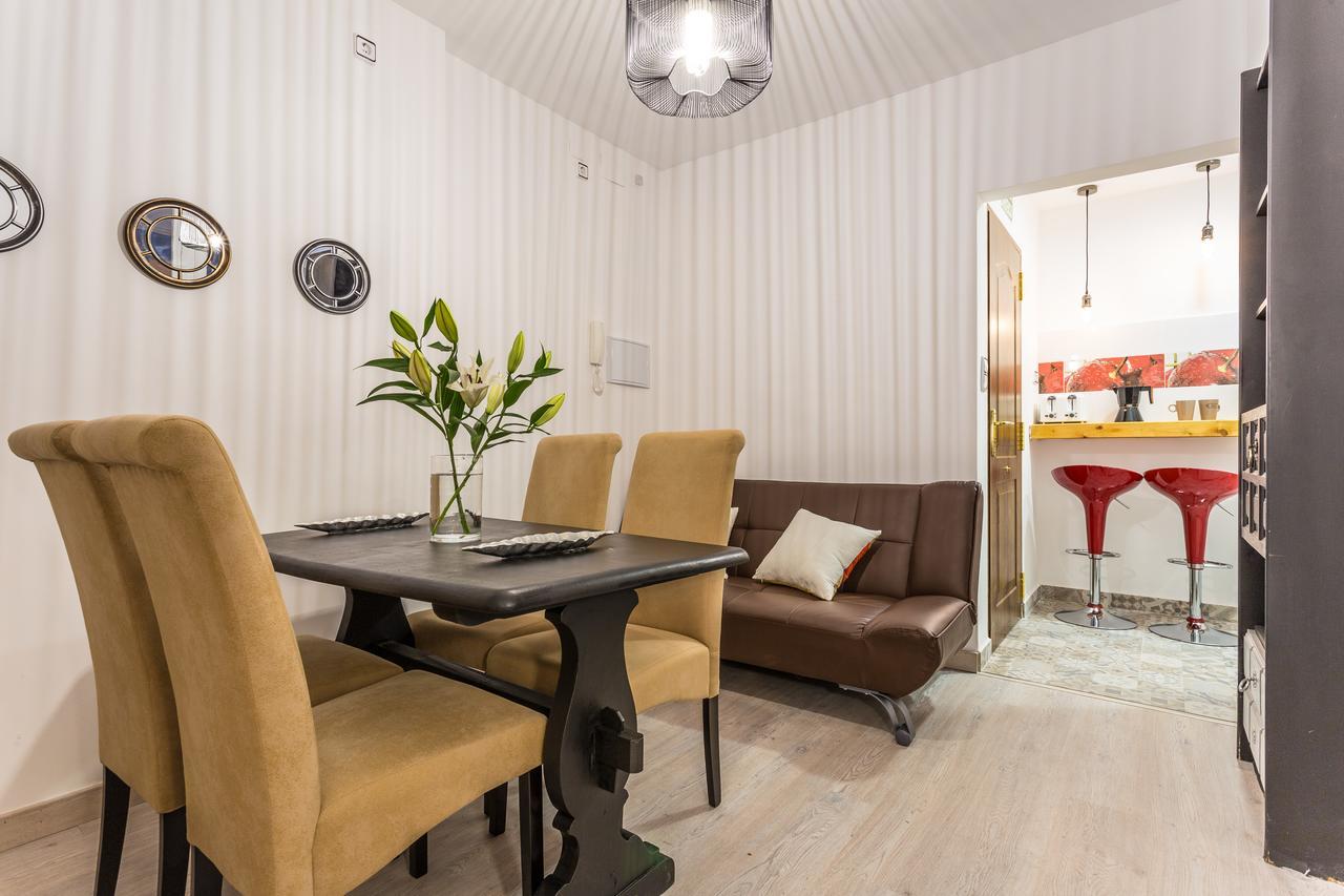 Apartamento Completo Rejas De La Virgen Apartment