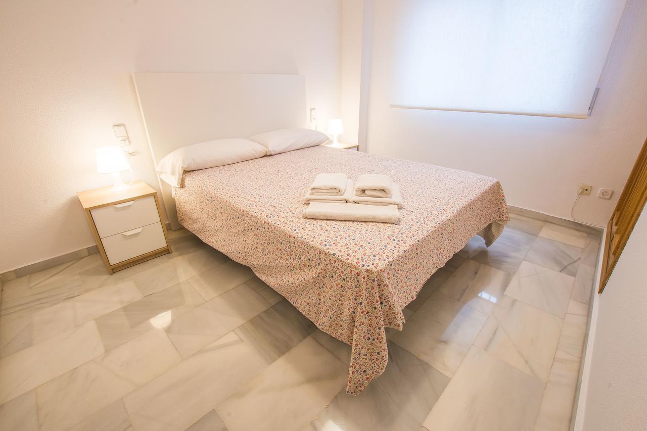 Qh Centro Rejas Apartment *
