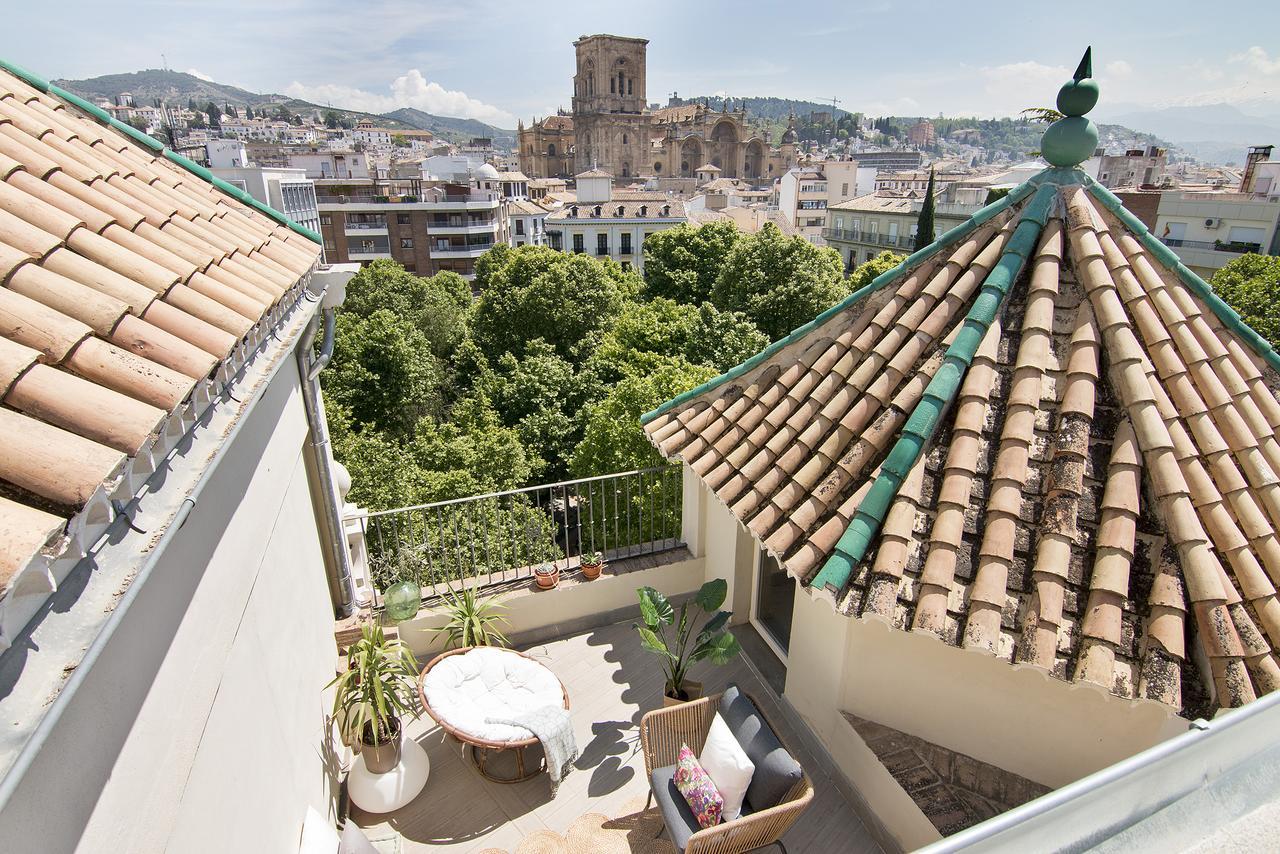Chezmoihomes Luxury Cathedral Penthouse Apartment Granada