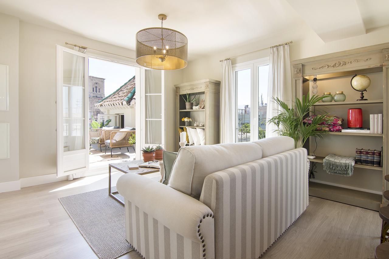 Chezmoihomes Luxury Cathedral Penthouse Apartment