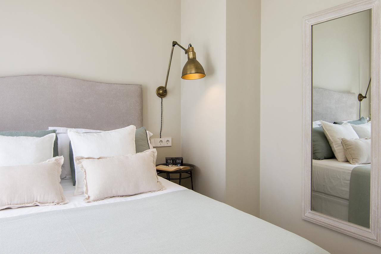 Chezmoihomes Luxury Cathedral Penthouse Apartment *