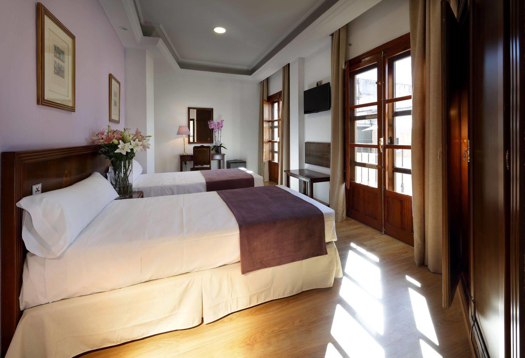 Exe Triunfo Hotel Granada
