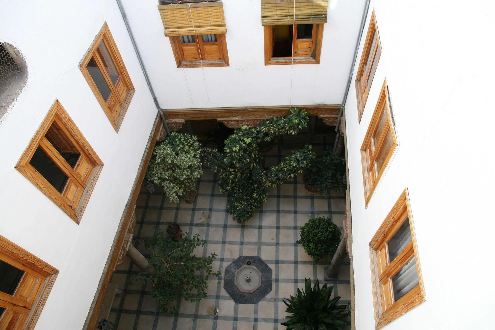 Guest house San Joaquin 2*