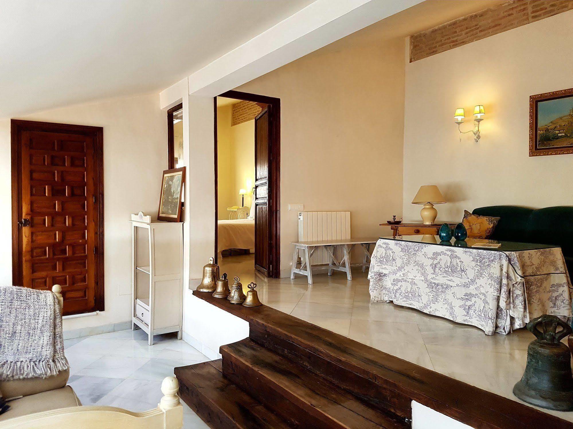 Palacio Del Cobertizo De Santa Ines 4* Granada