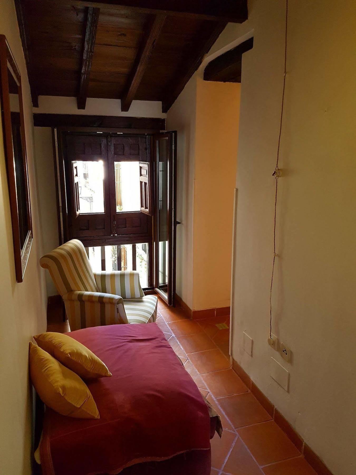 Palacio Del Cobertizo De Santa Ines