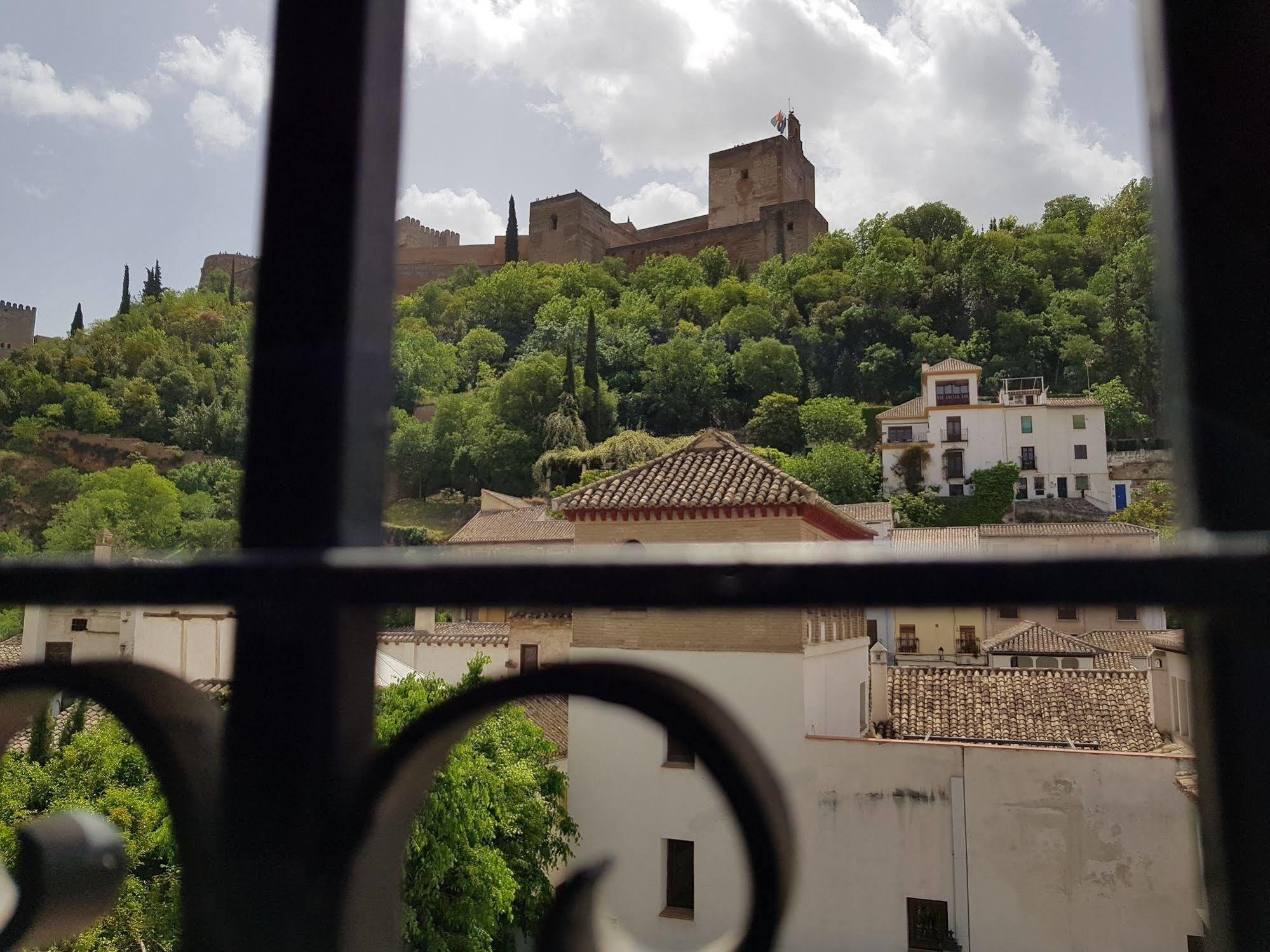 Palacio Del Cobertizo De Santa Ines 4* Granada