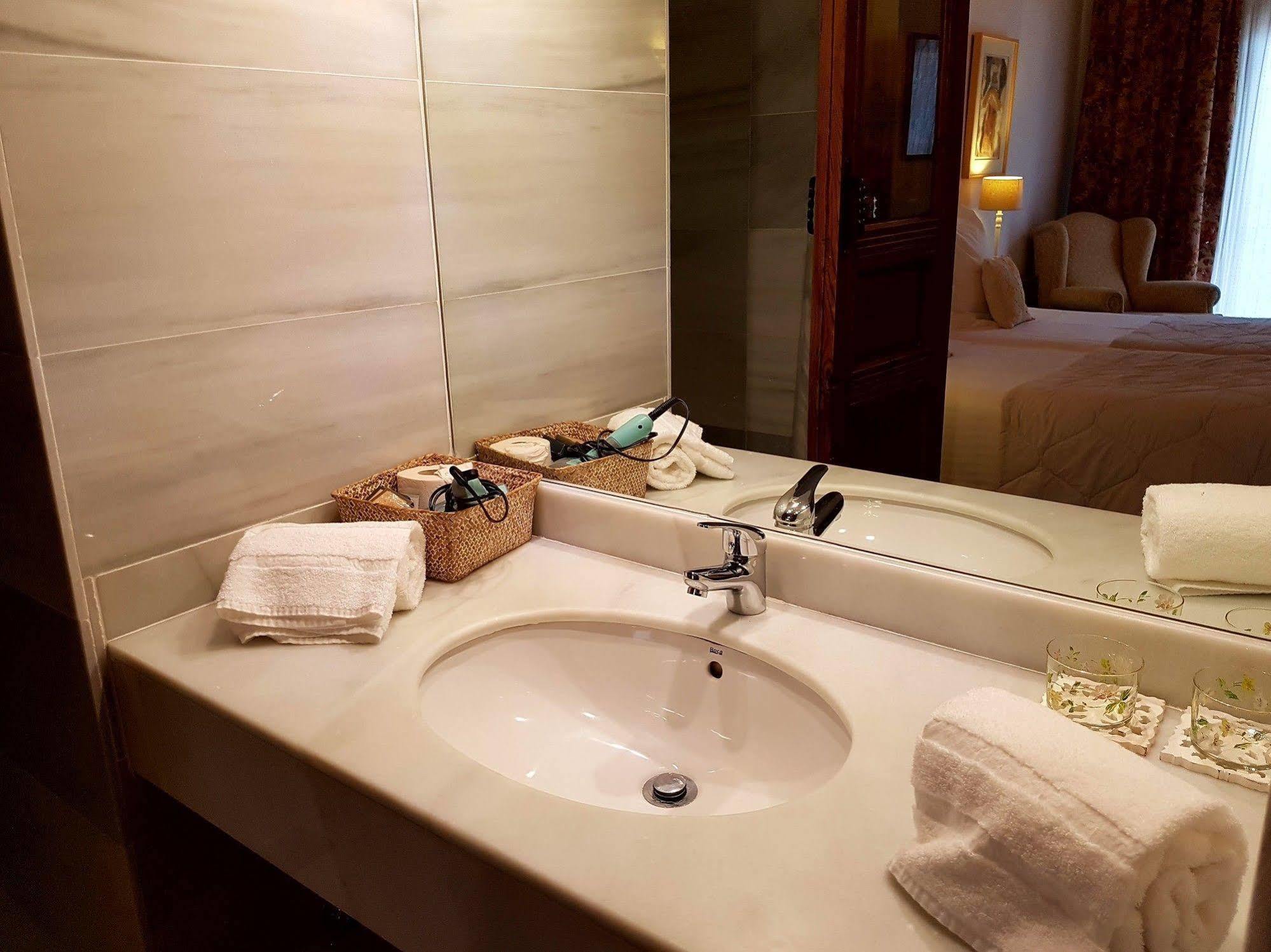 Palacio Del Cobertizo De Santa Ines Bed & Breakfast 4*