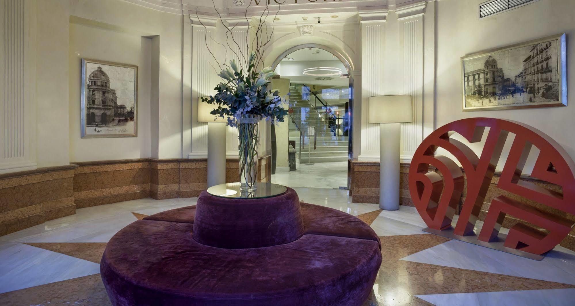 Nh Collection Victoria Hotel 4*