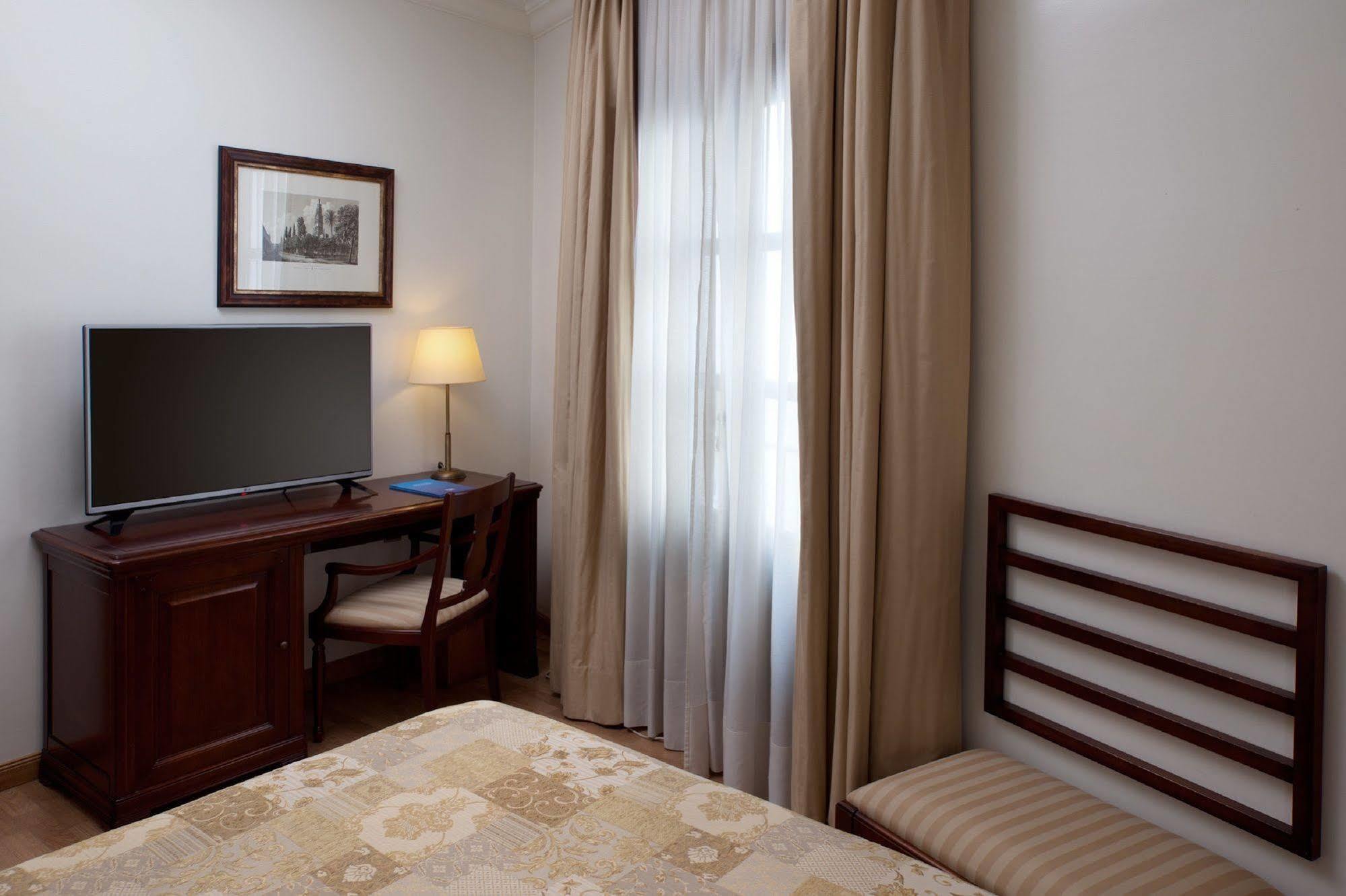 Hotel Sercotel Palacio De Gamboa 4*