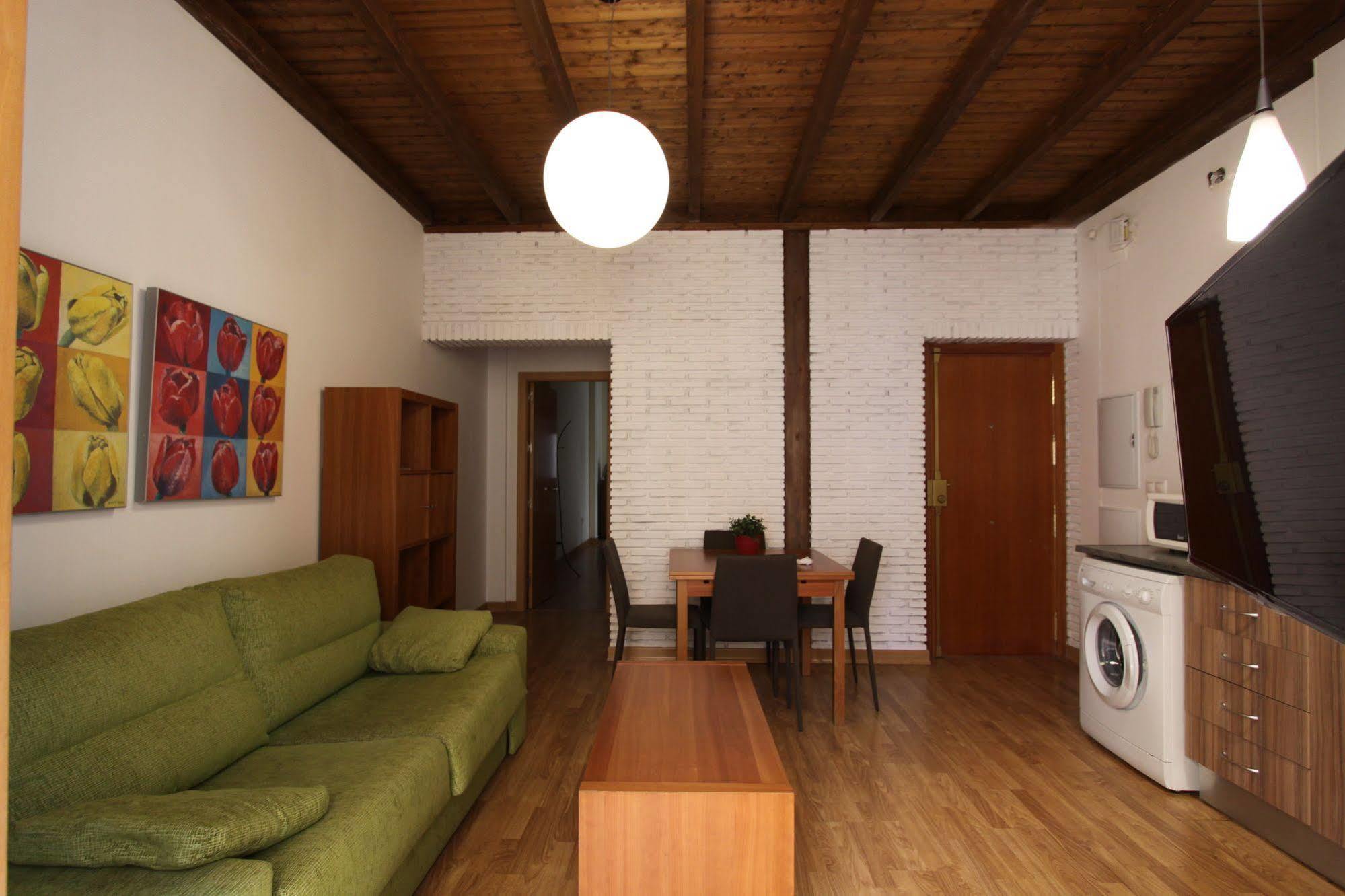 Turisticos Centro Apartment *