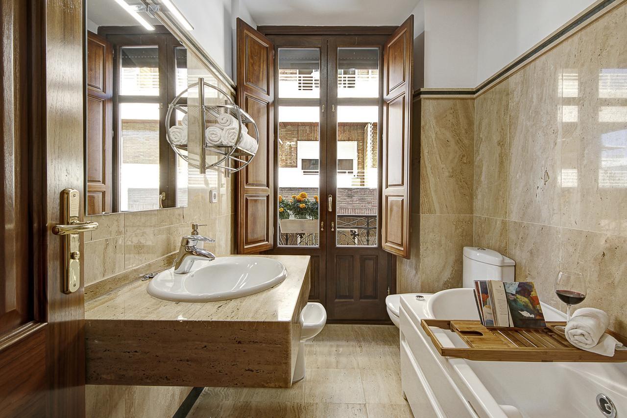 Apartment Chezmoihomes Premium 3br Superb Location Granada