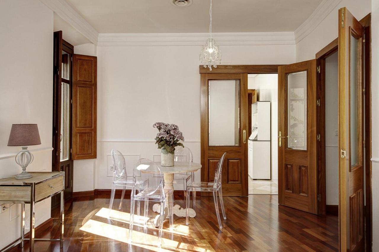 Chezmoihomes Premium 3br Superb Location Apartment Granada