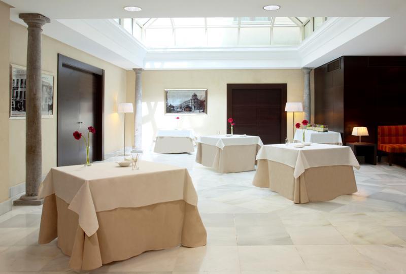 Hotel Nh Collection Victoria Granada
