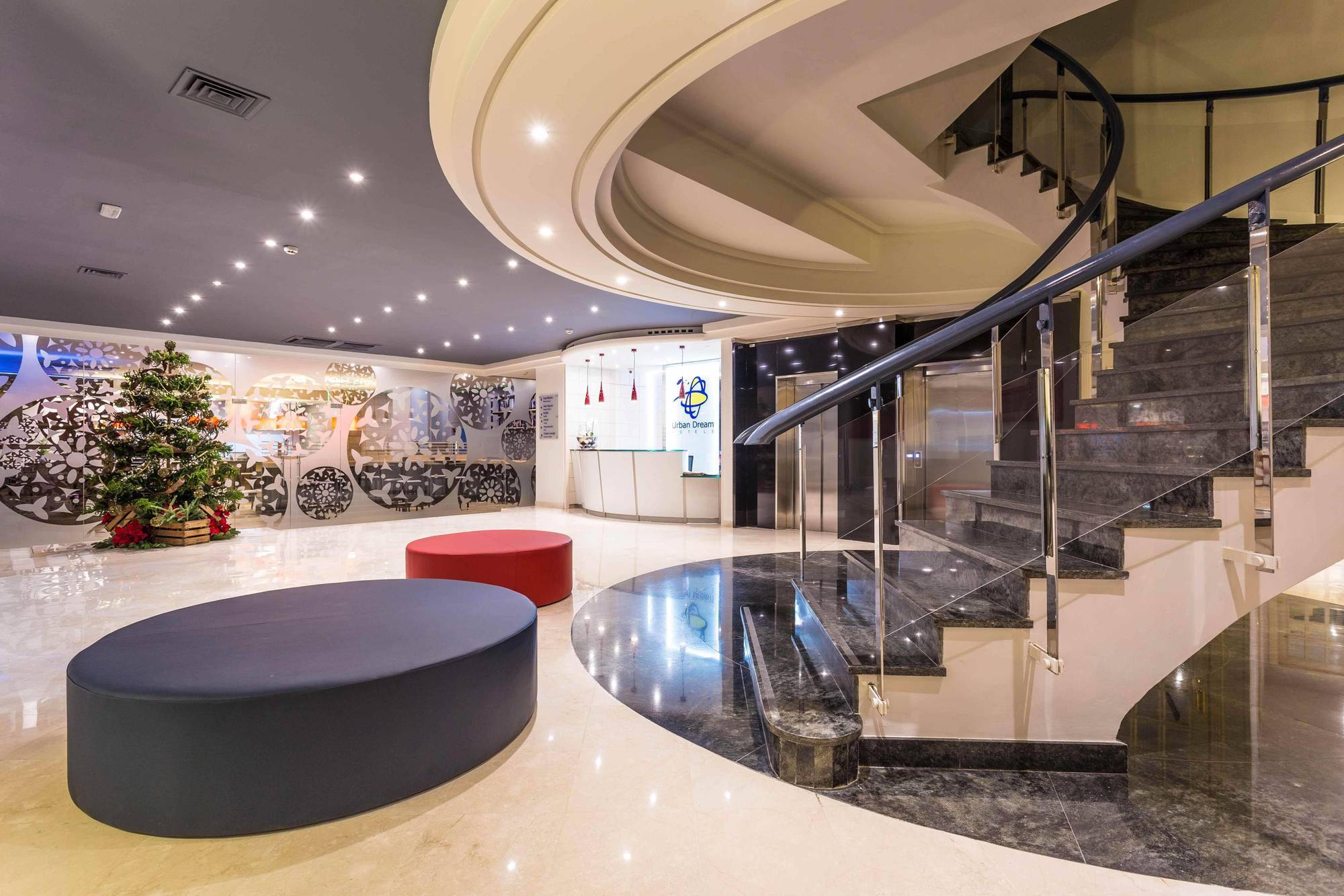 Dwo Urban 4* Granada