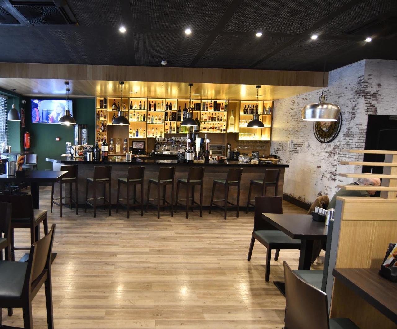 Dwo Urban 4*
