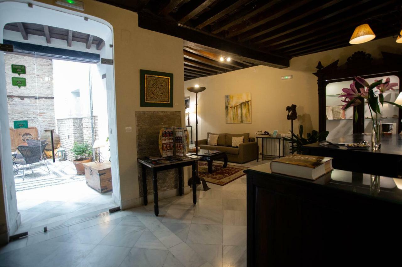 Palacio De Mariana Pineda 4*