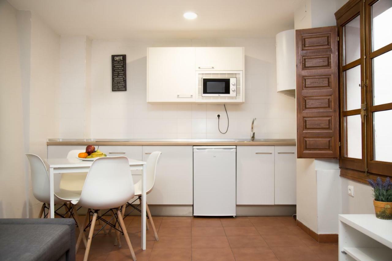 Nahira 3000 Căn hộ Granada